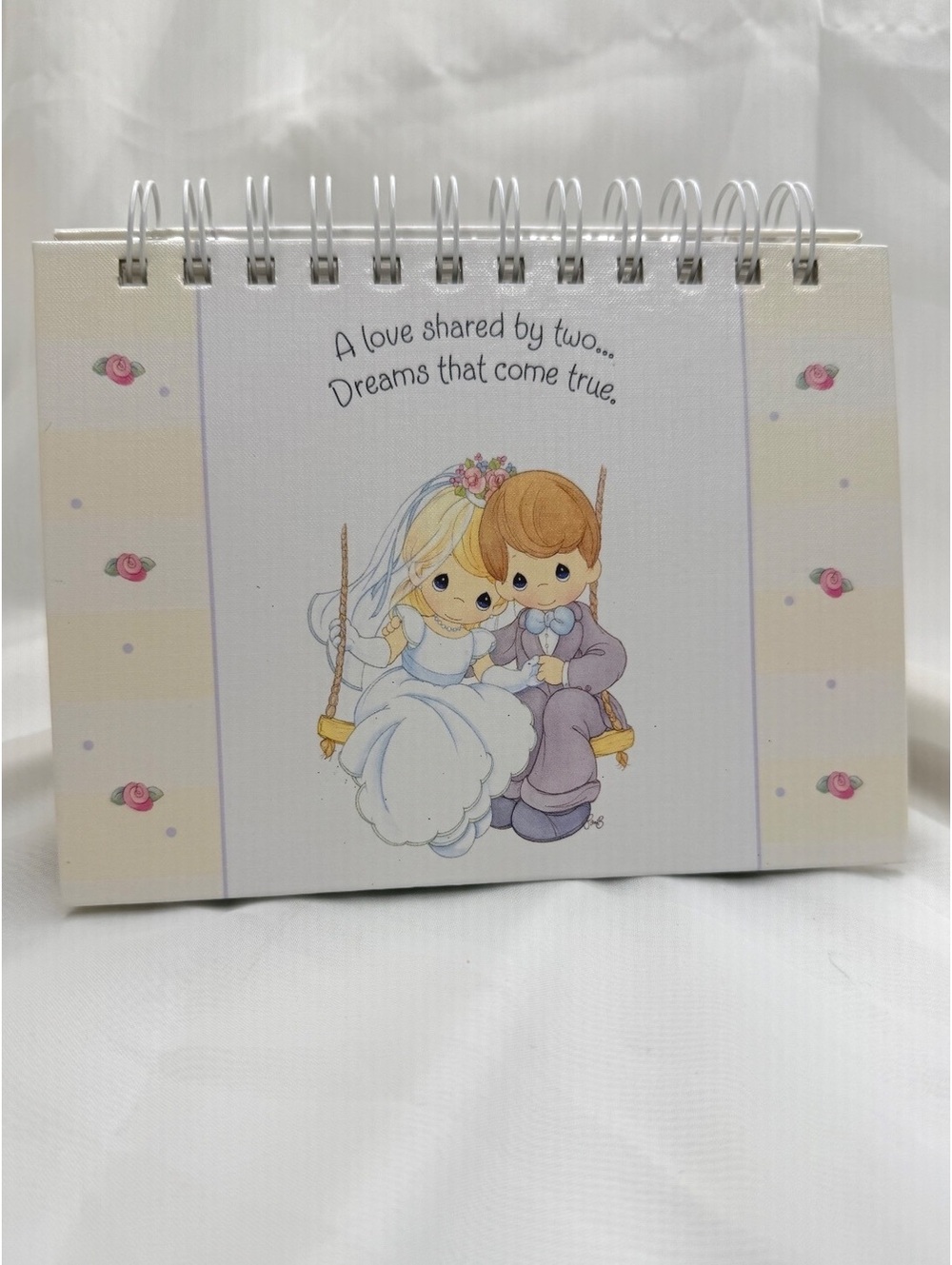 Vintage Precious Moments Wedding Photo Album 2001 Hallmark